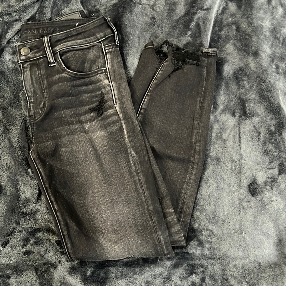 [AEO] NWOT Black Destroyed Jegging